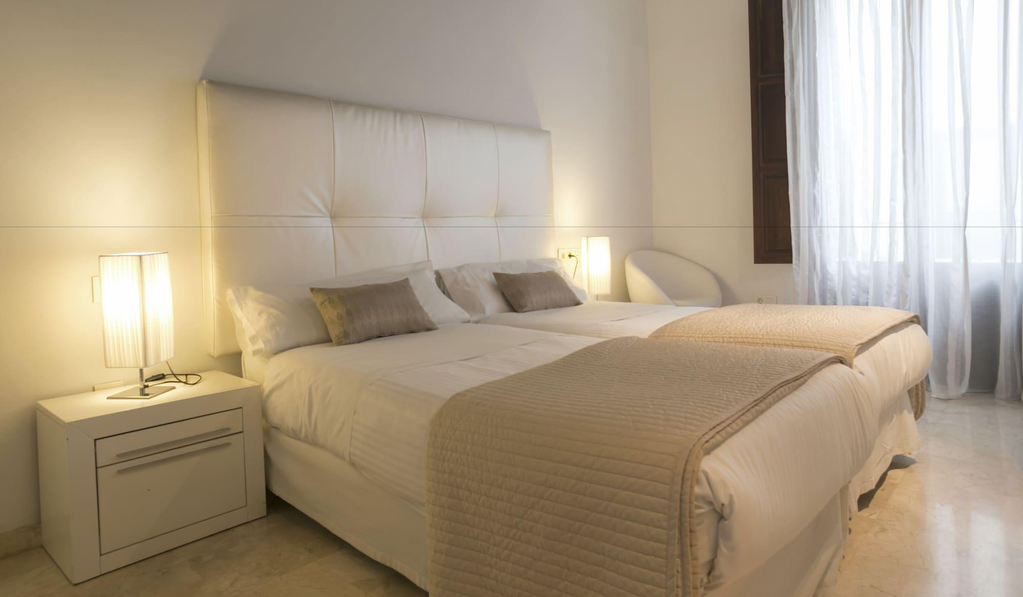 Elvira Suites Γρανάδα Εξωτερικό φωτογραφία